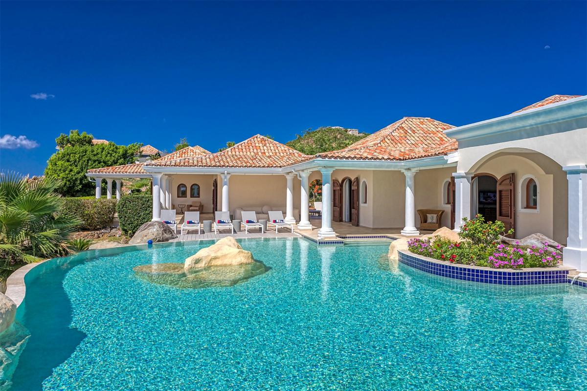 St Martin villa rental with private beach - Overview